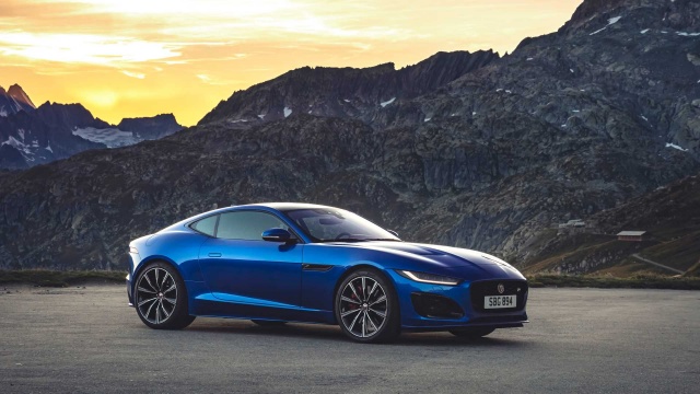 Jaguar представил свою будущую флагманскую модель F-Type